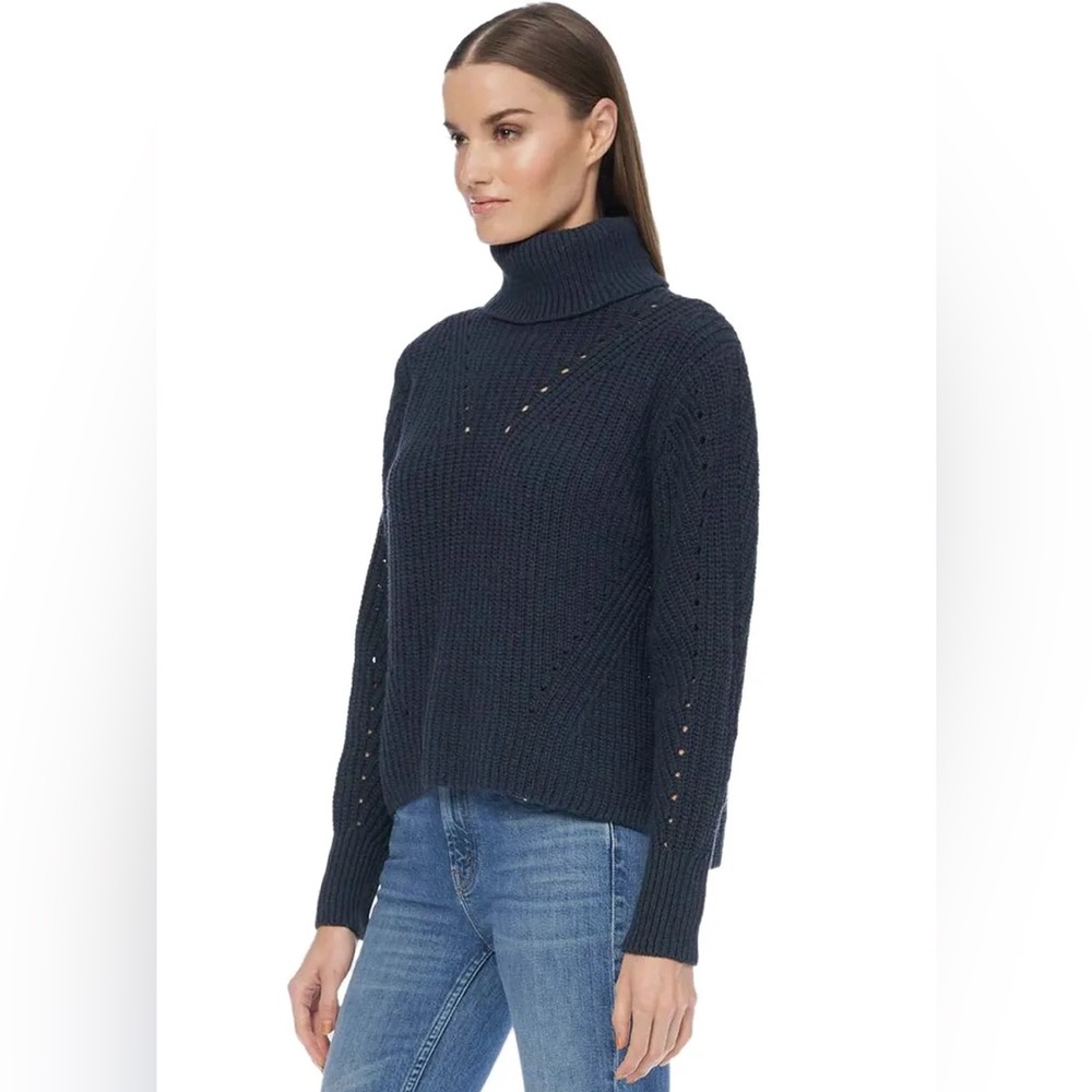 360 Cashmere Nikole sweater sz XS